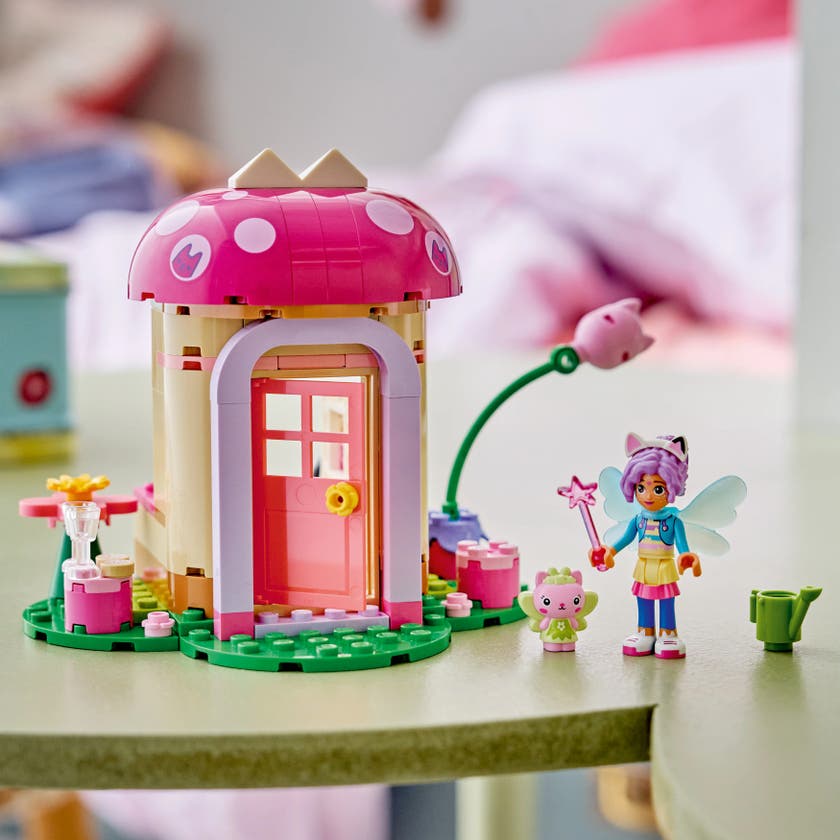 LEGO® Kattälvans trädgårdshus 11212