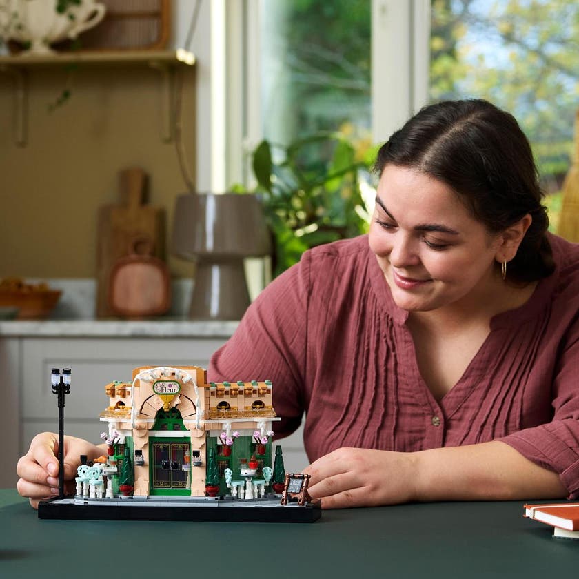 LEGO Icons 10362, French Café