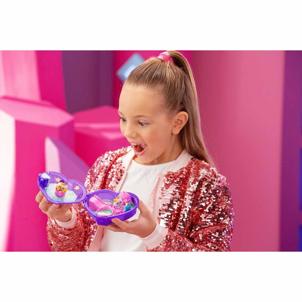 Pinky Promise, Diamond Palace Playset