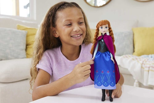 Disney Princess - Frozen 1 Fashion Doll - Anna 