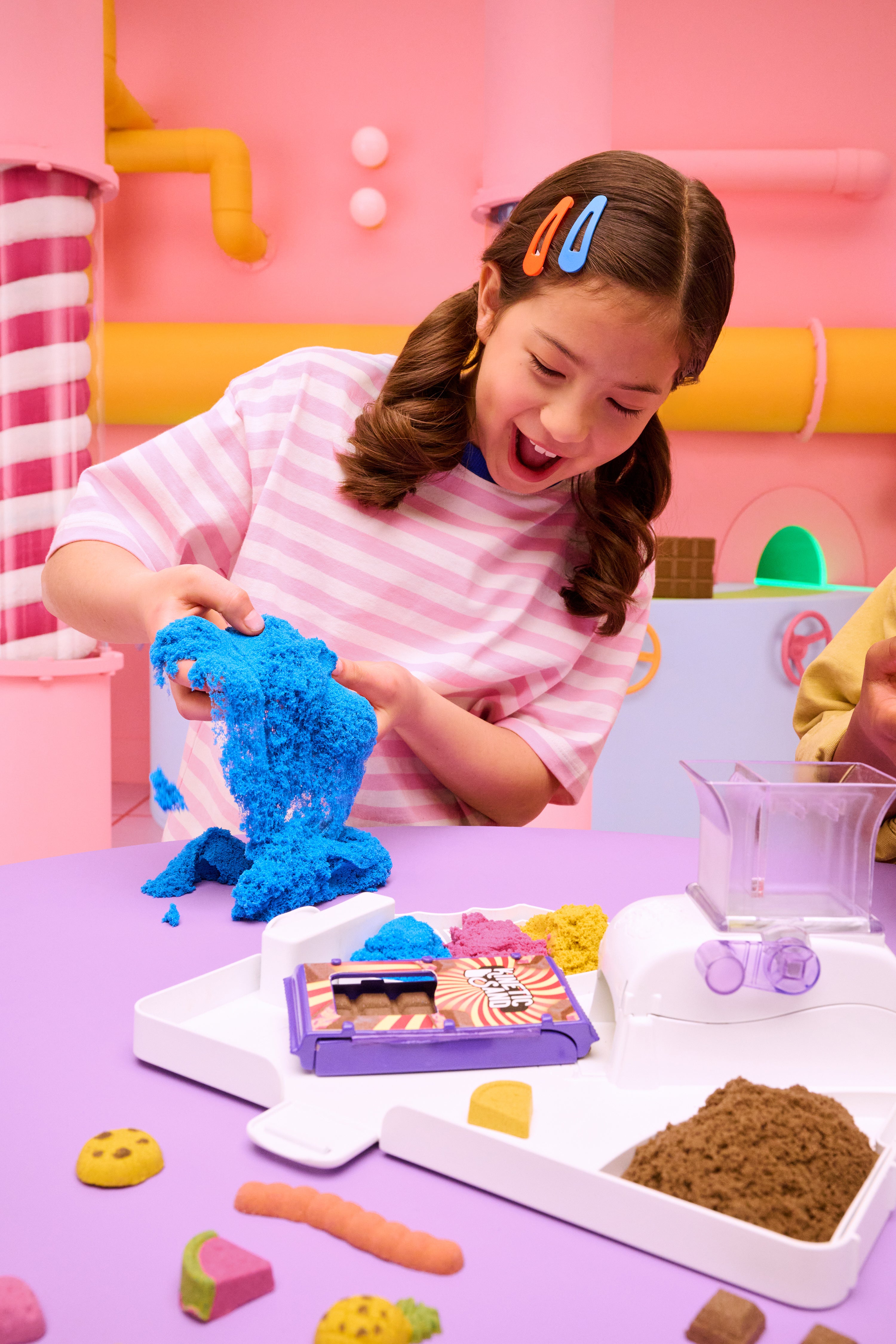 Kinetic Sand Sweet Station