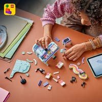 LEGO® Creator 3-i-1 Flygel med musikdekorationer och katt 31392