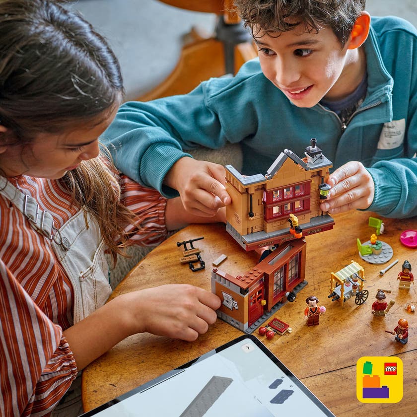 LEGO Harry Potter 76452, Förstklassiga quidditchtillbehör & glassbar