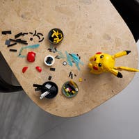 LEGO® Pokémon Pikachu och Poké Ball 72152
