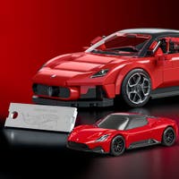 Mattel Brick Shop Maserati MC20 Speed Series
