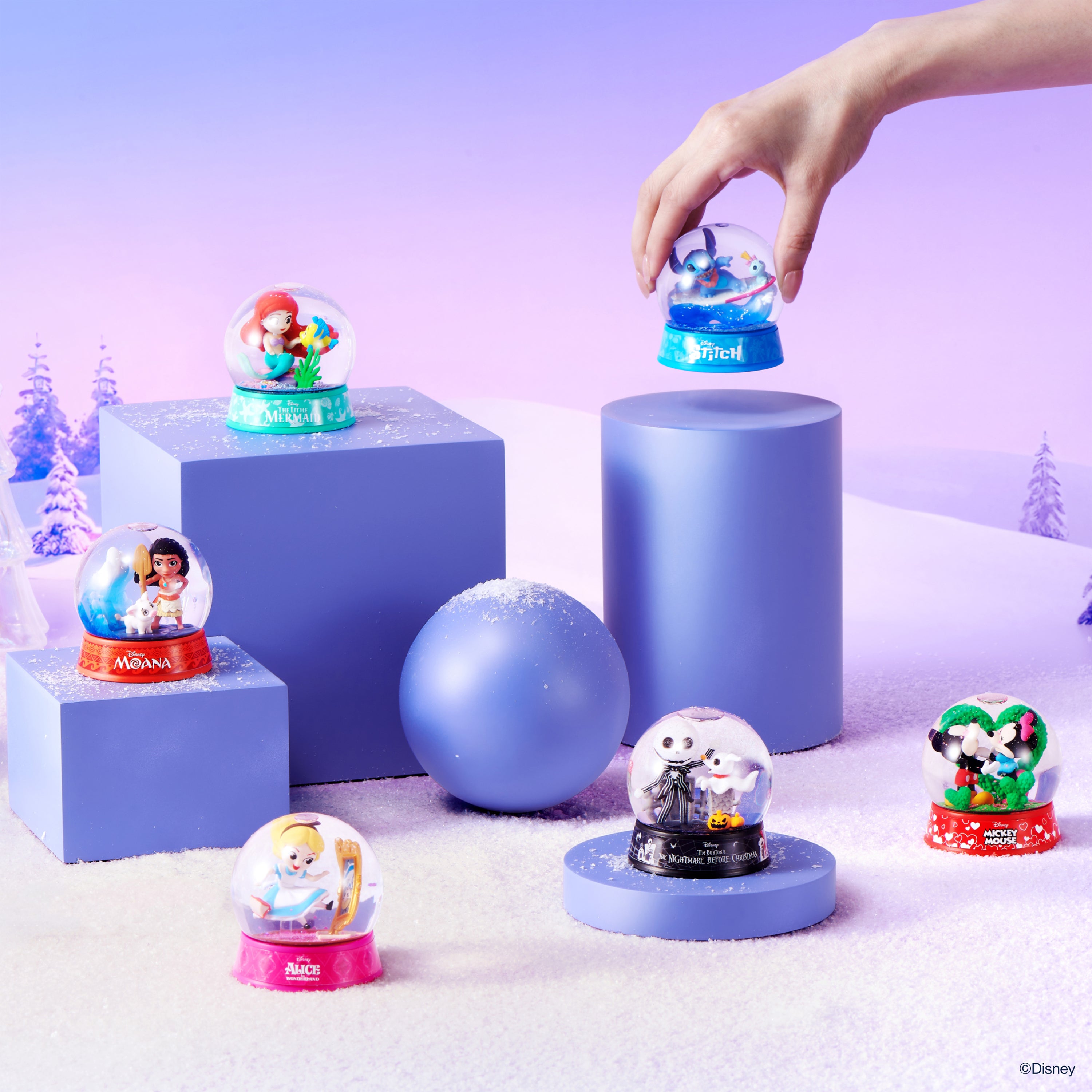 Mini Brands Snöglobar Disney Serie 1