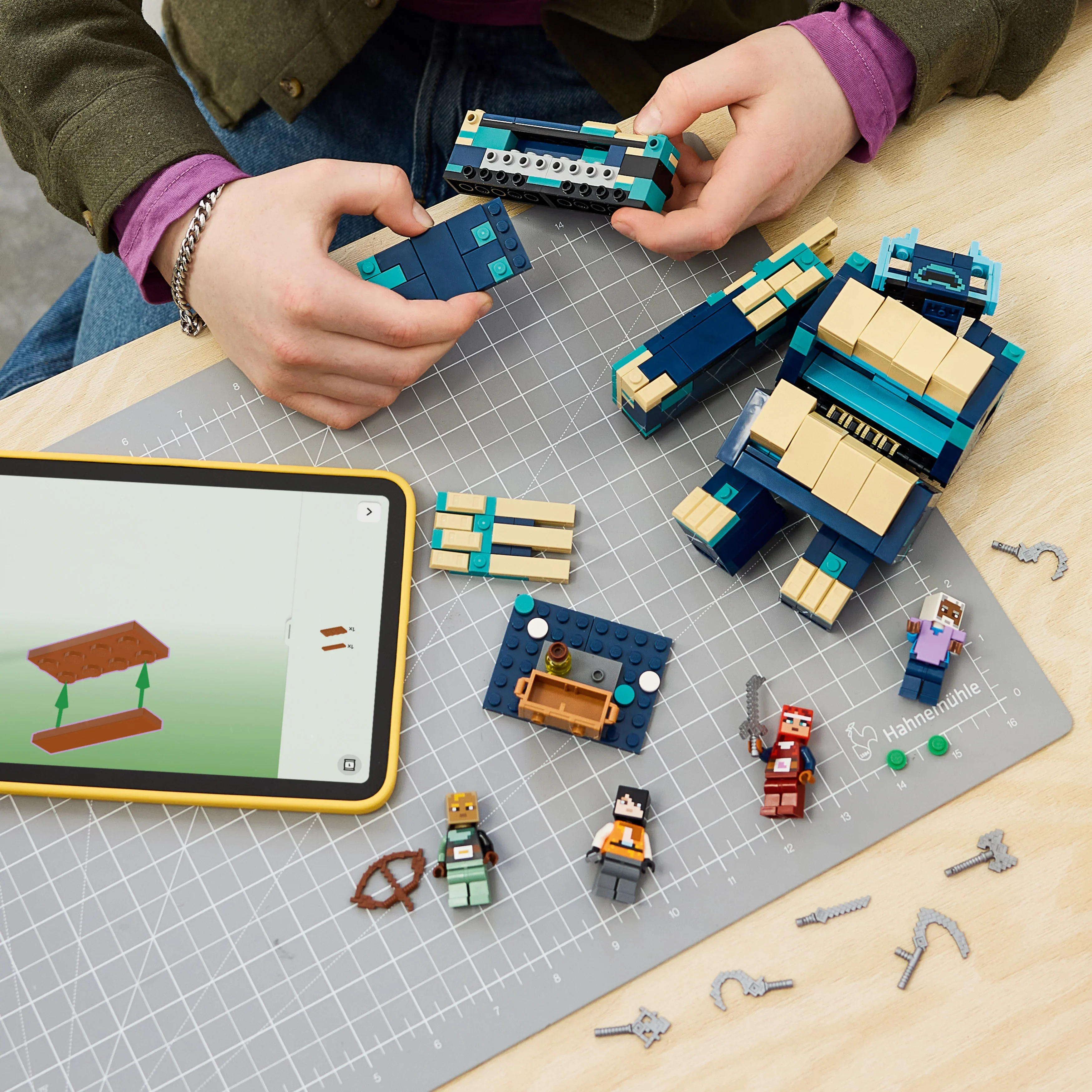 LEGO® Minecraft 21591, Striden mot den förvrängda väktaren