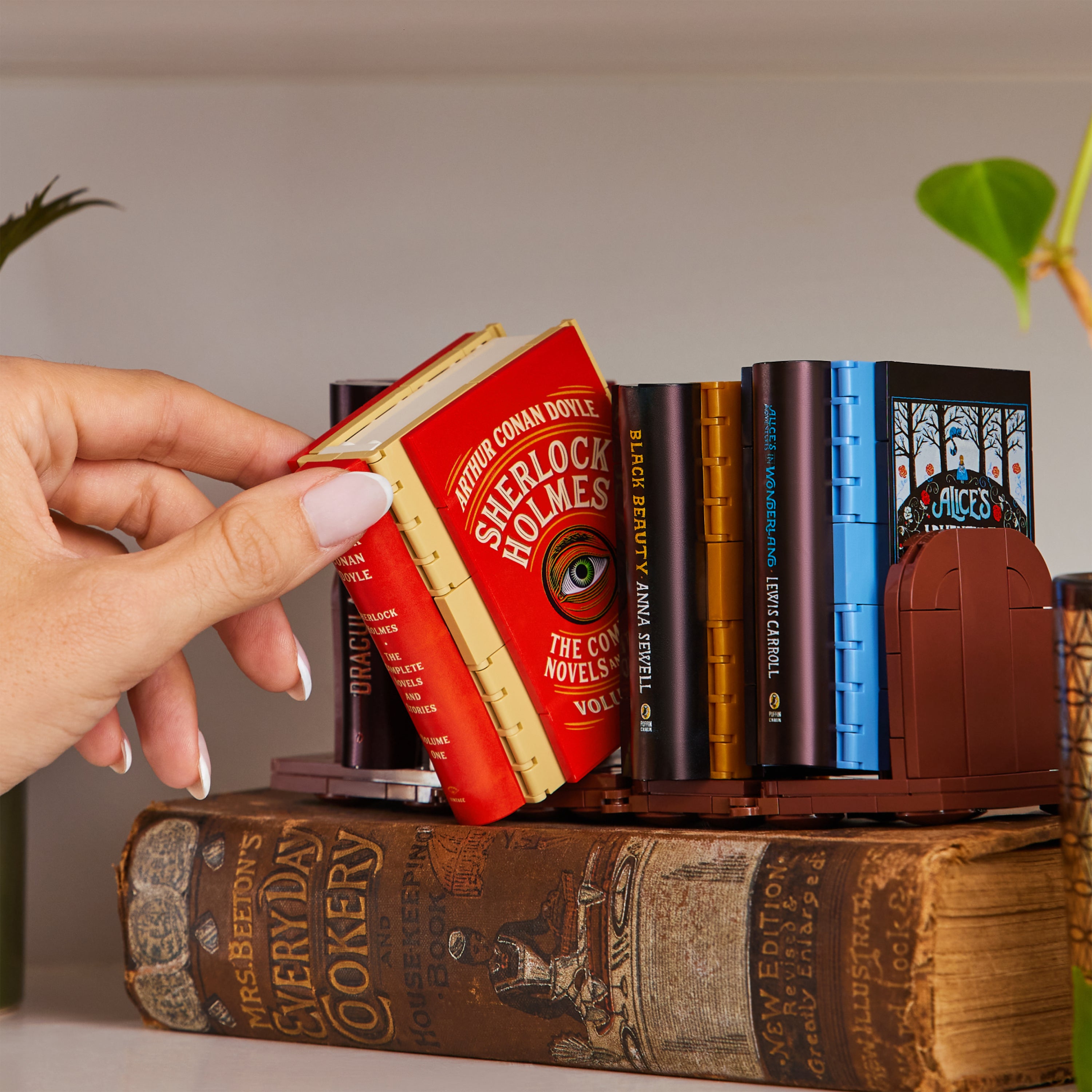 MAX Build more Premium Bricks Books Collection - Dracula