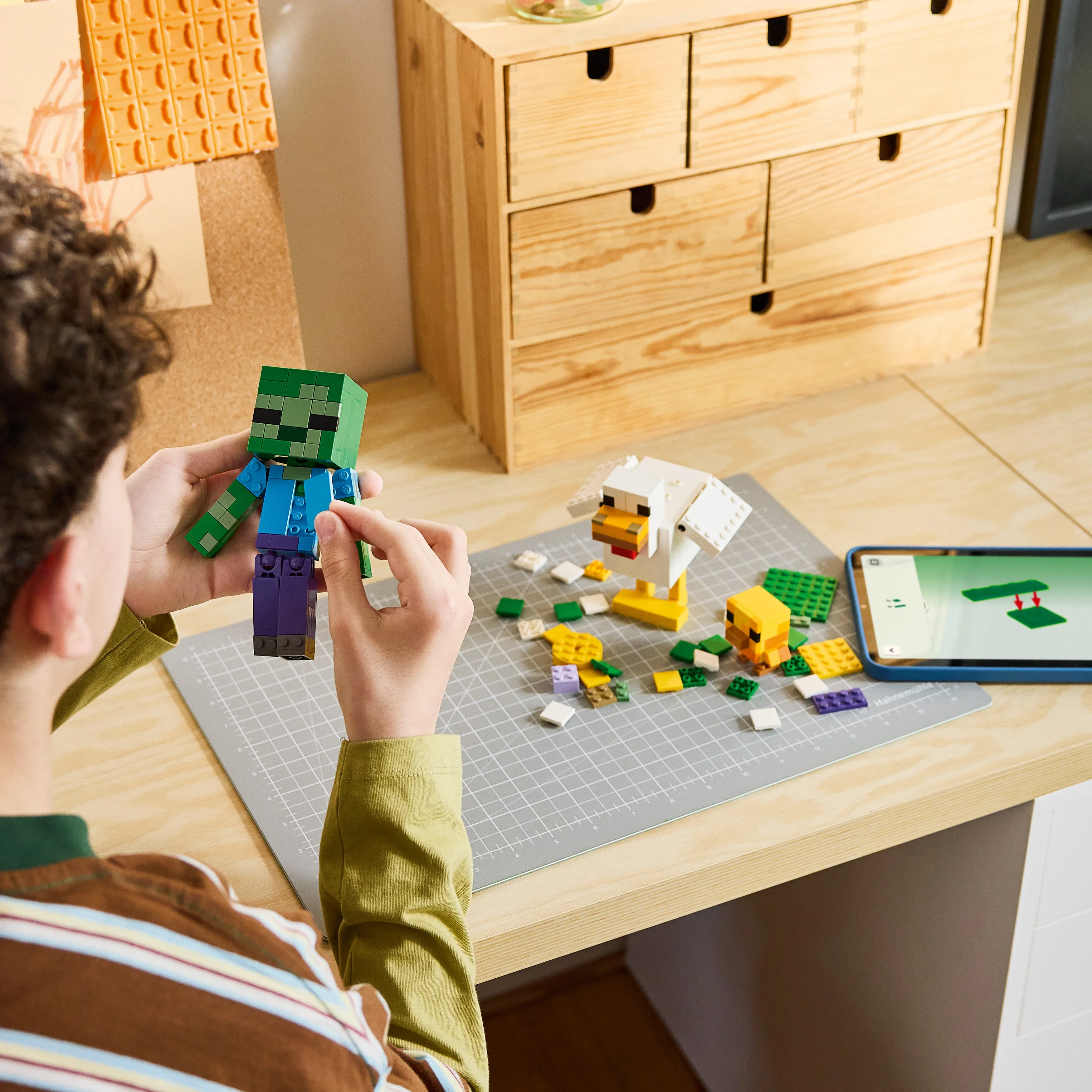 LEGO® Minecraft Hönsryttare 21582