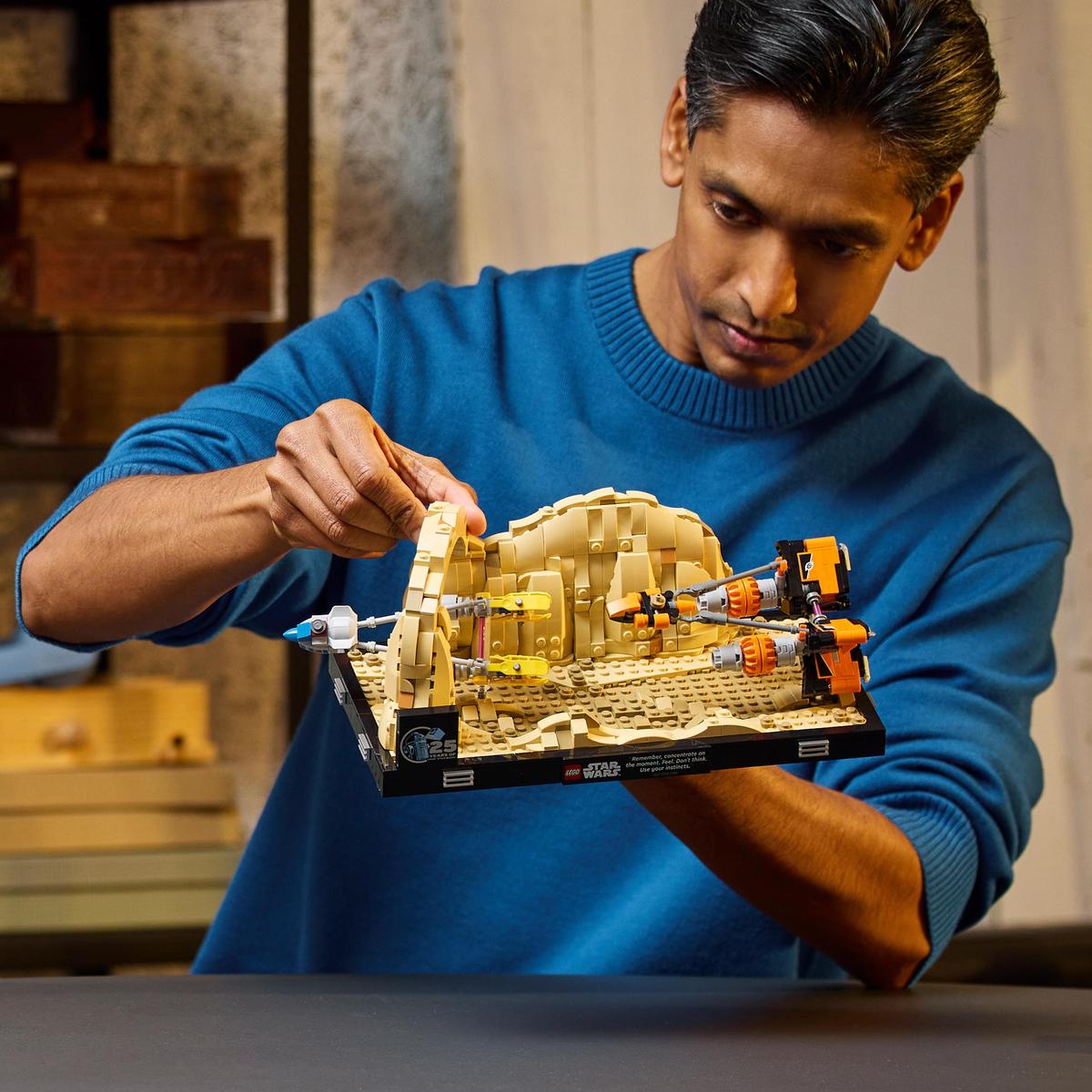 LEGO Star Wars 75380, Mos Espa Podrace Diorama