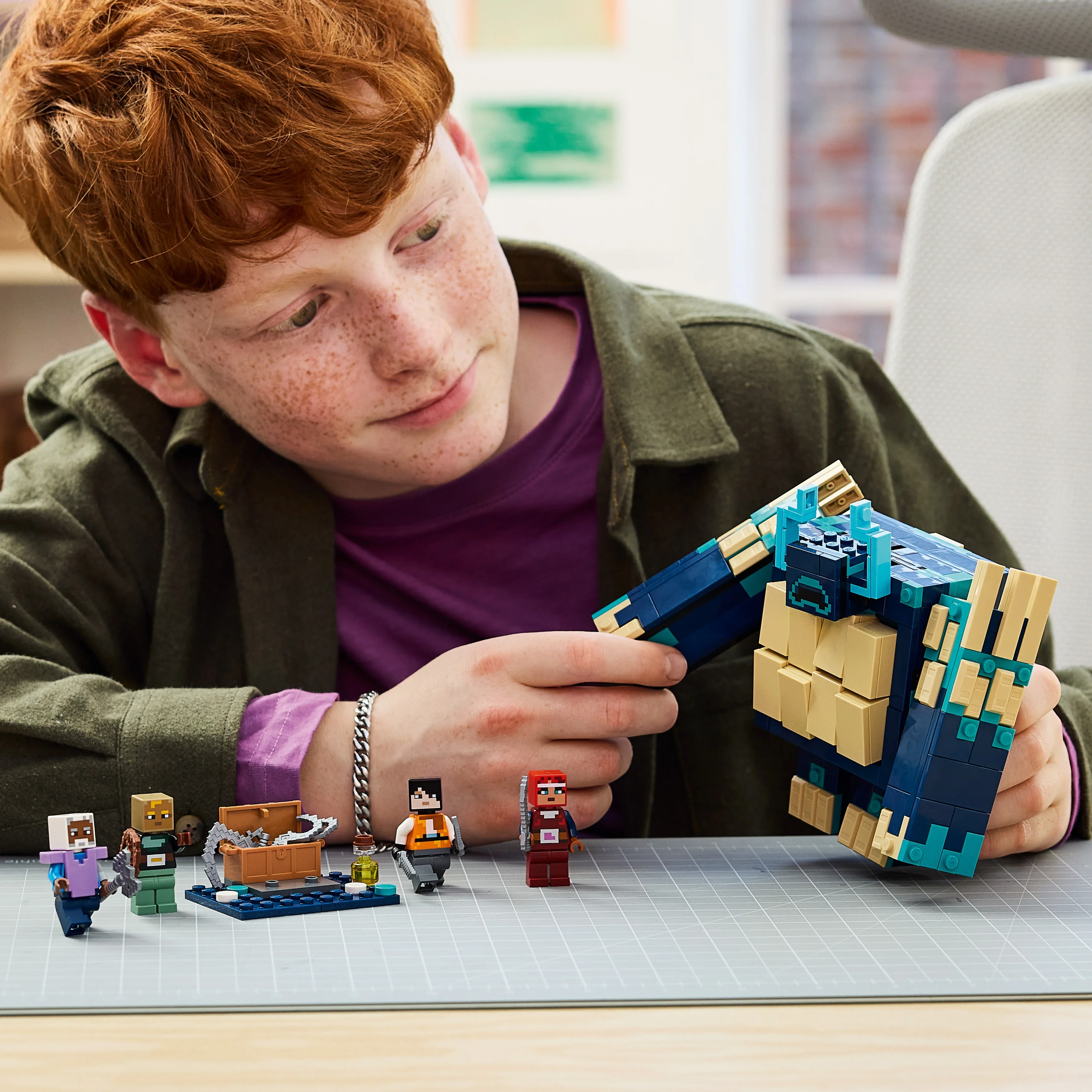 LEGO® Minecraft 21591, Striden mot den förvrängda väktaren