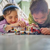 LEGO City Great Vehicles 60454, Semesteräventyr med husbil