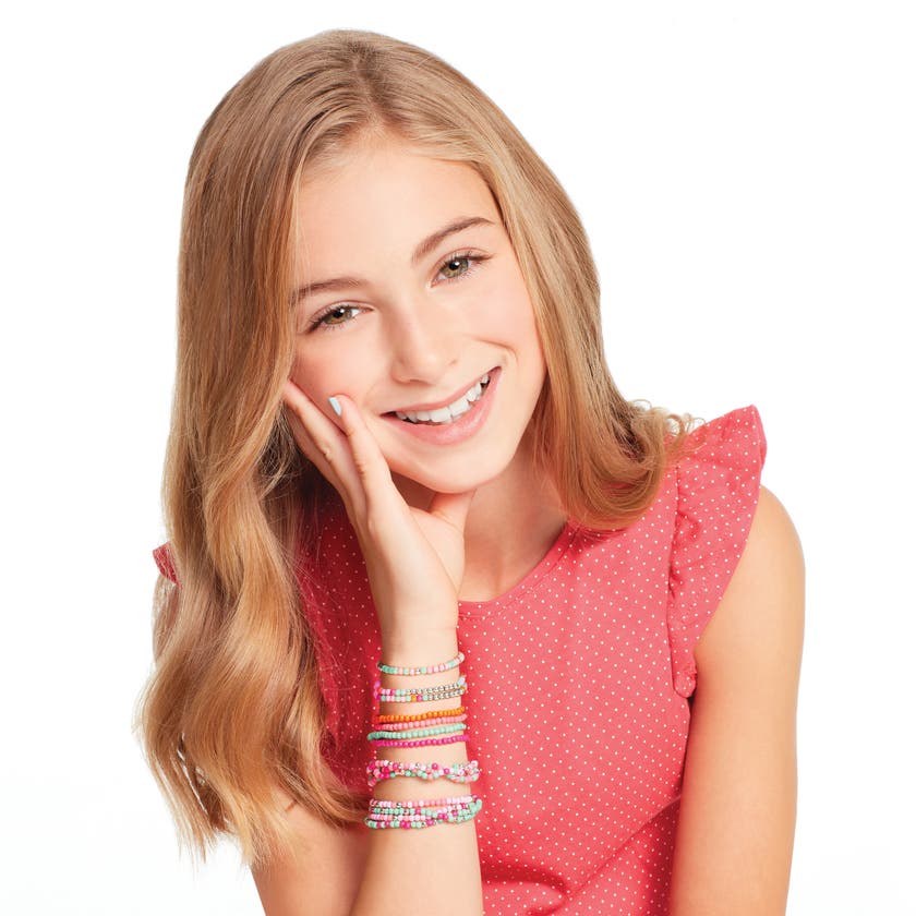 Make it Real, Sweet Swirls: Spinsational Bracelet Maker