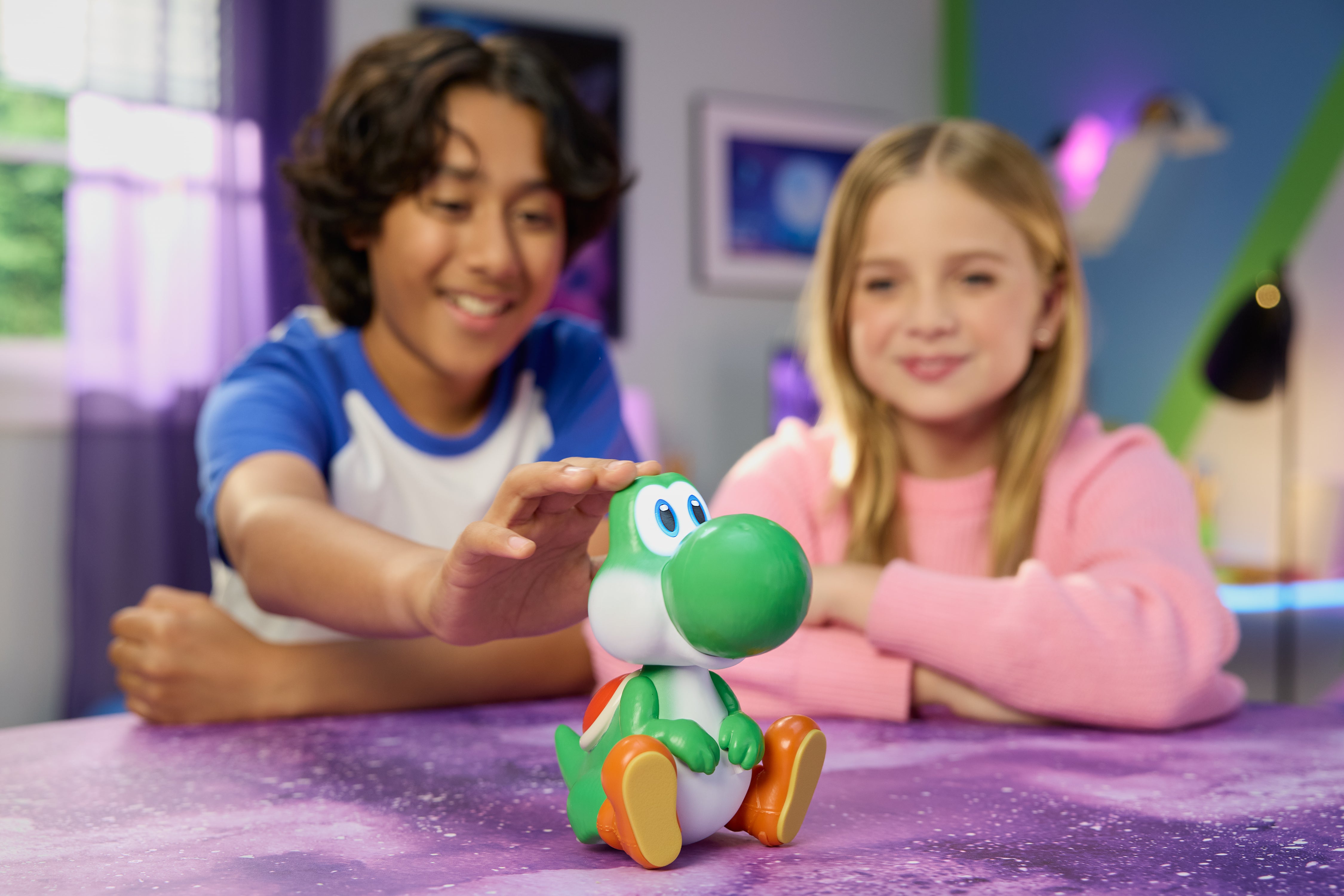 Nintendo Super Mario Hatchin Interactive Yoshi