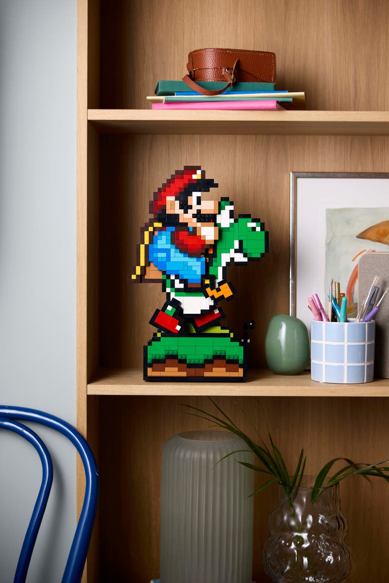 LEGO® Super Mario™ Super Mario World™: Mario & Yoshi 71438