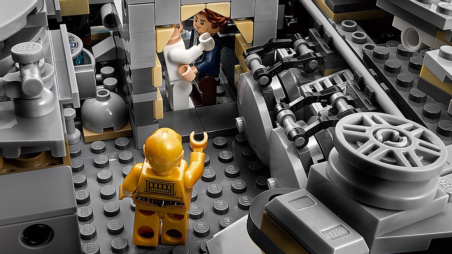 LEGO Star Wars 75192, The Millennium Falcon