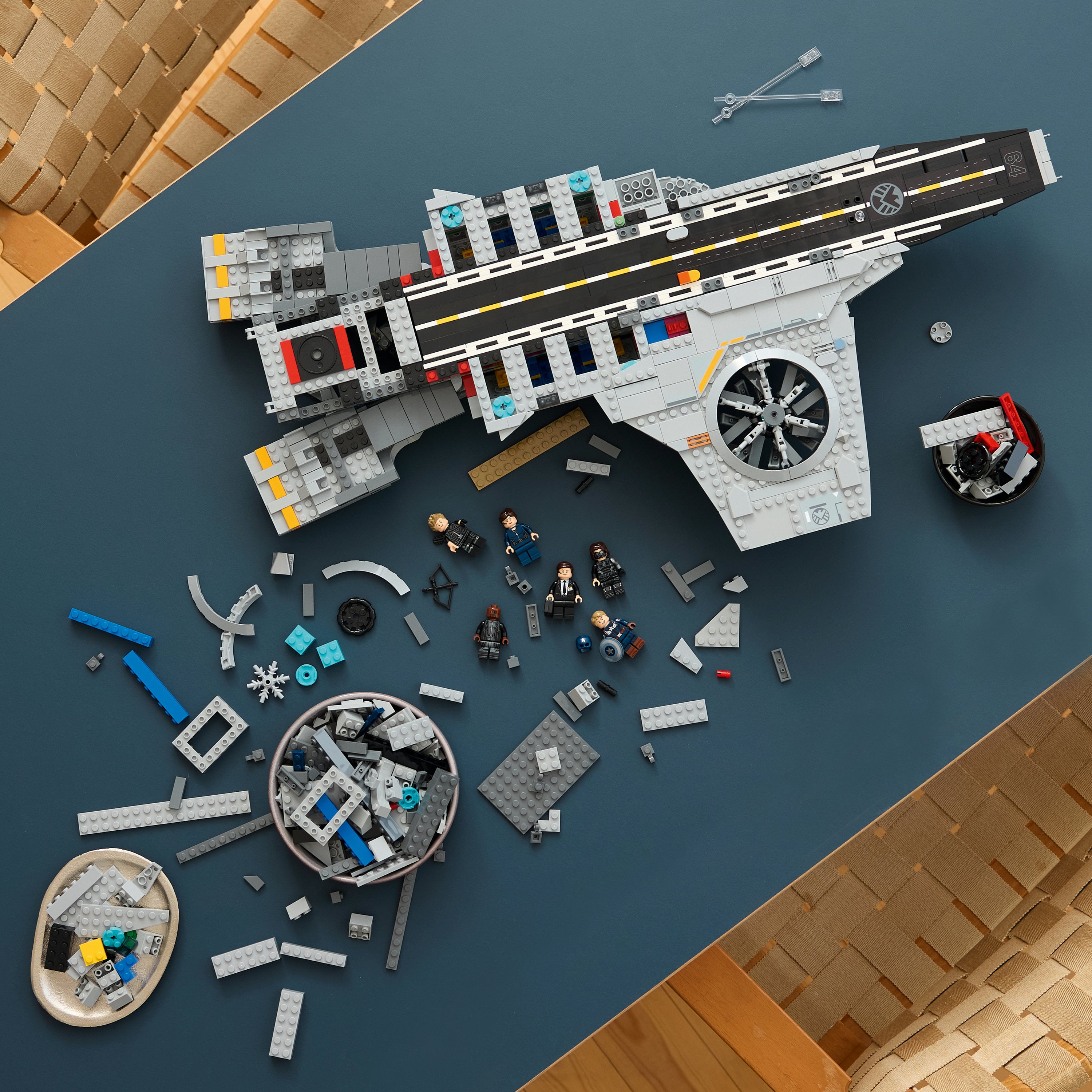 LEGO® | Marvel S.H.I.E.L.D. Helicarrier Byggset 76354