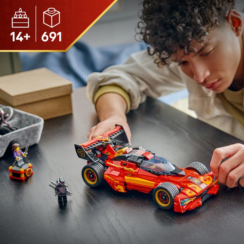 LEGO® NINJAGO® 15-årsjubileum – X-1 Ninjamobil – Byggset från tv-serien med 3 minifigurer – 71867