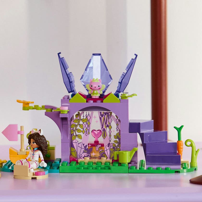LEGO Gabby's Dollhouse 11205, Karamellberget & katträdgården