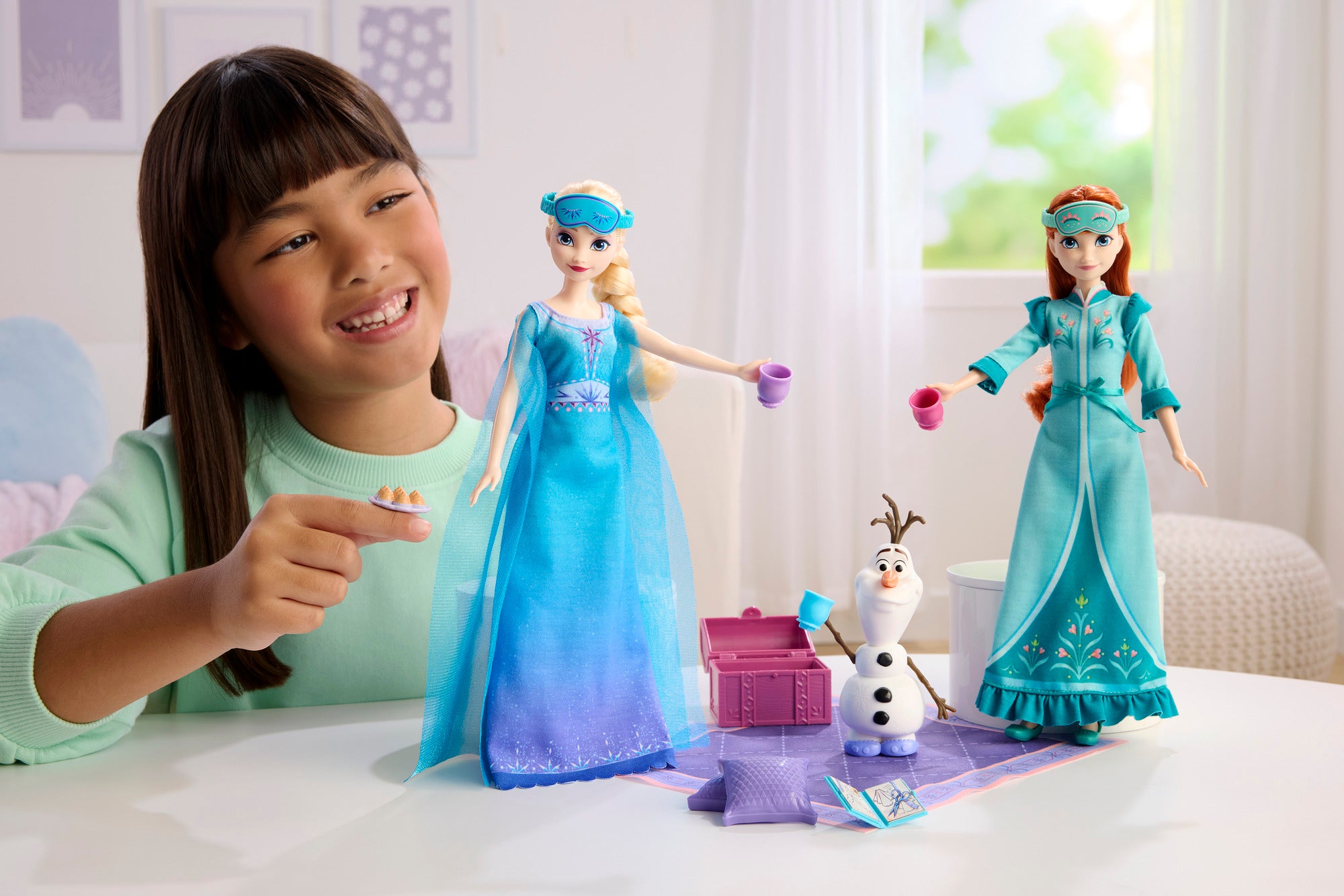 Disney Frozen Läggdagsset med Anna och Elsa Dockor
