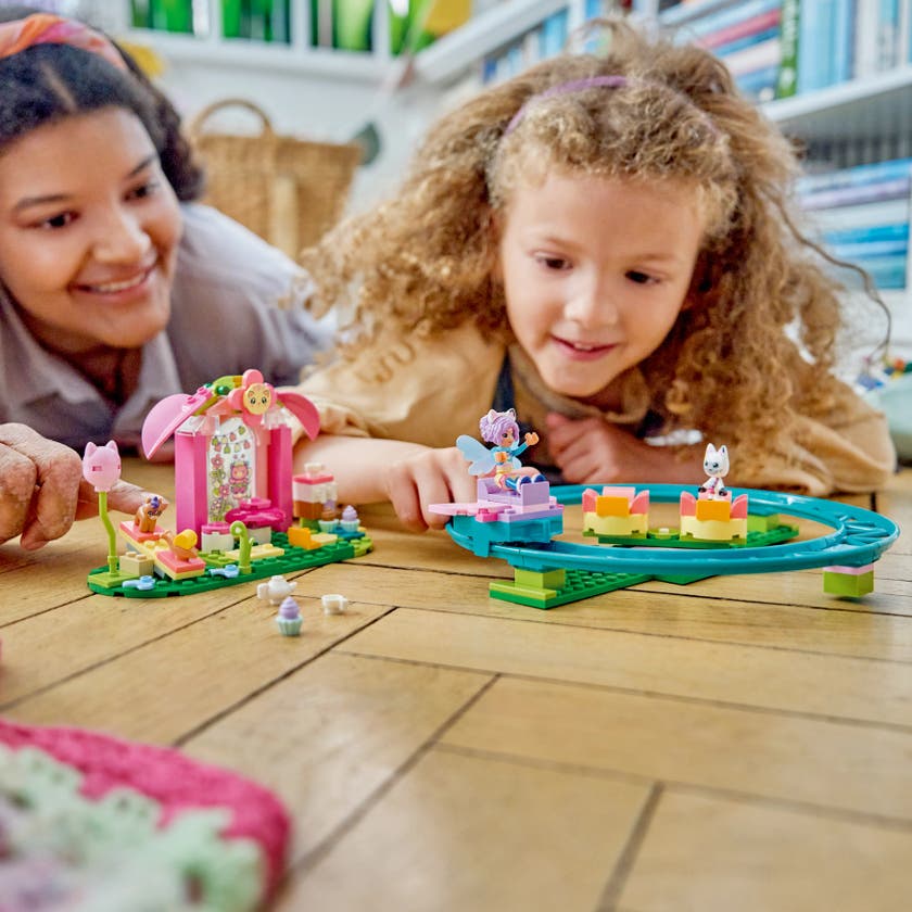 LEGO® Älvkarusell och teparty 11214