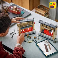 LEGO Harry Potter 76450, Bokstöd: Hogwartsexpressen