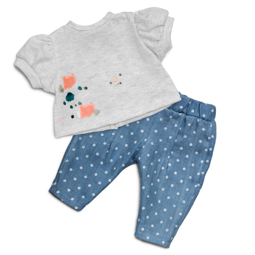 Lillan, Jeans & T-shirt