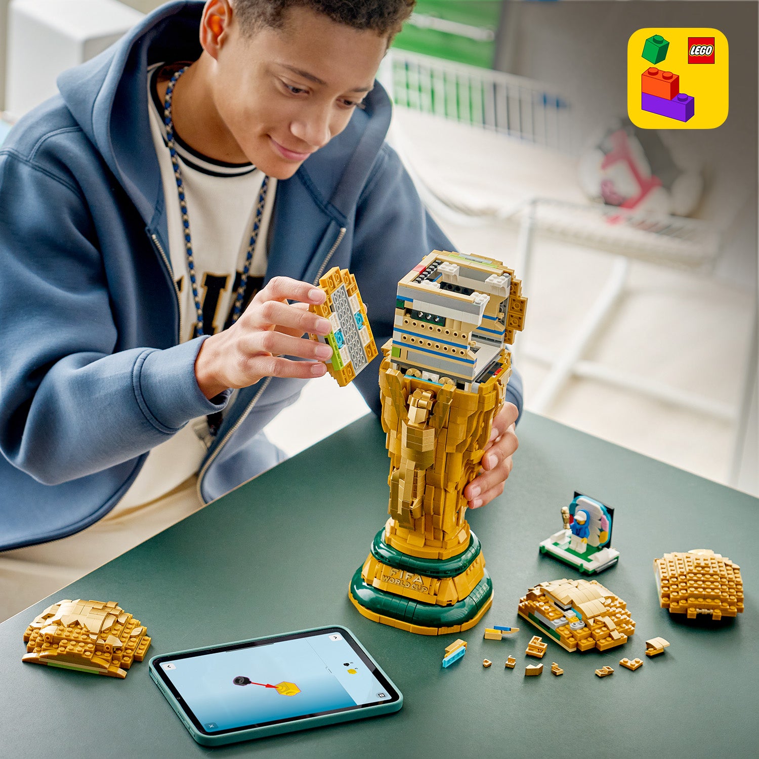 LEGO® Editions Officiell pokal från fotbolls-VM 43020