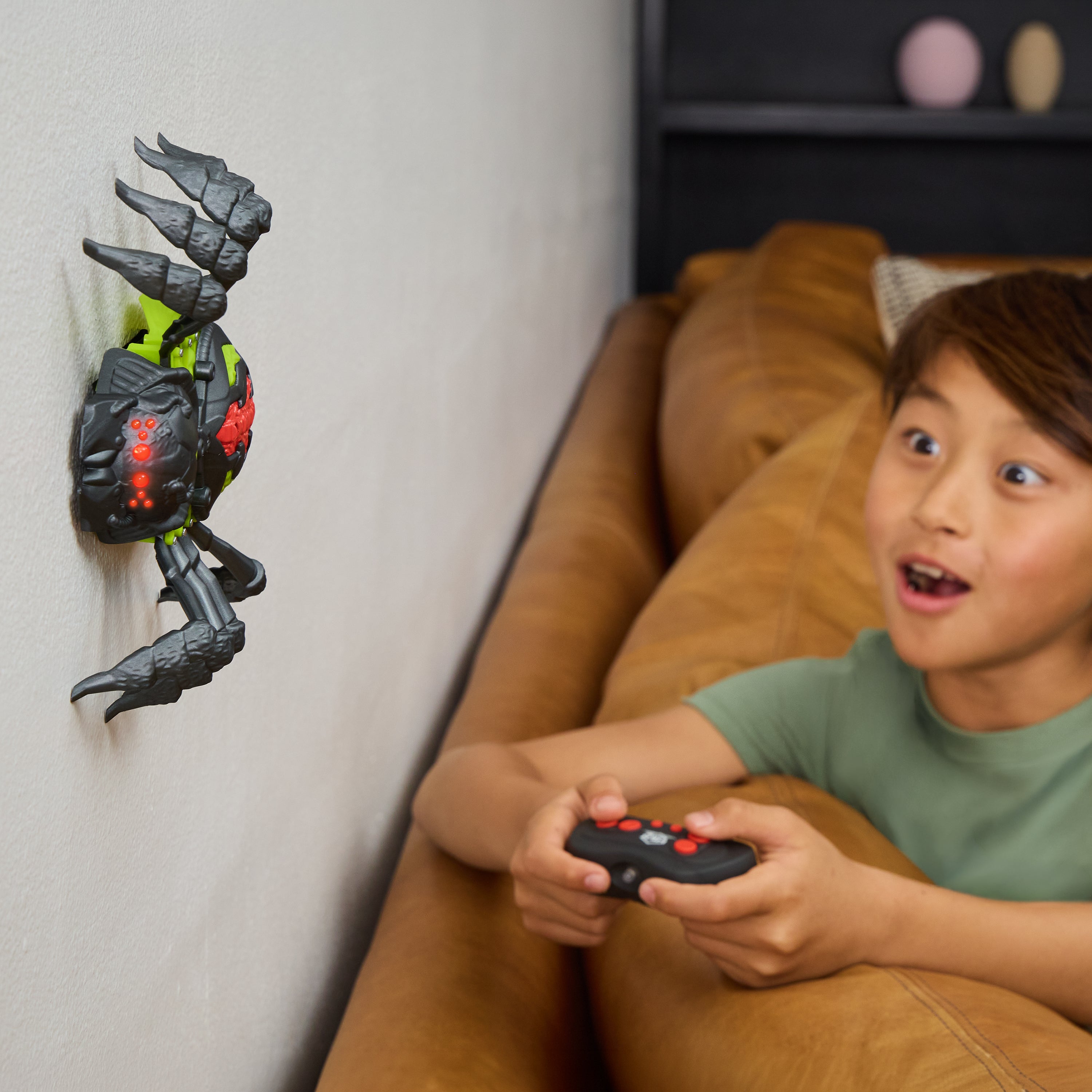 HEX BOTS Wall Crawler Spider