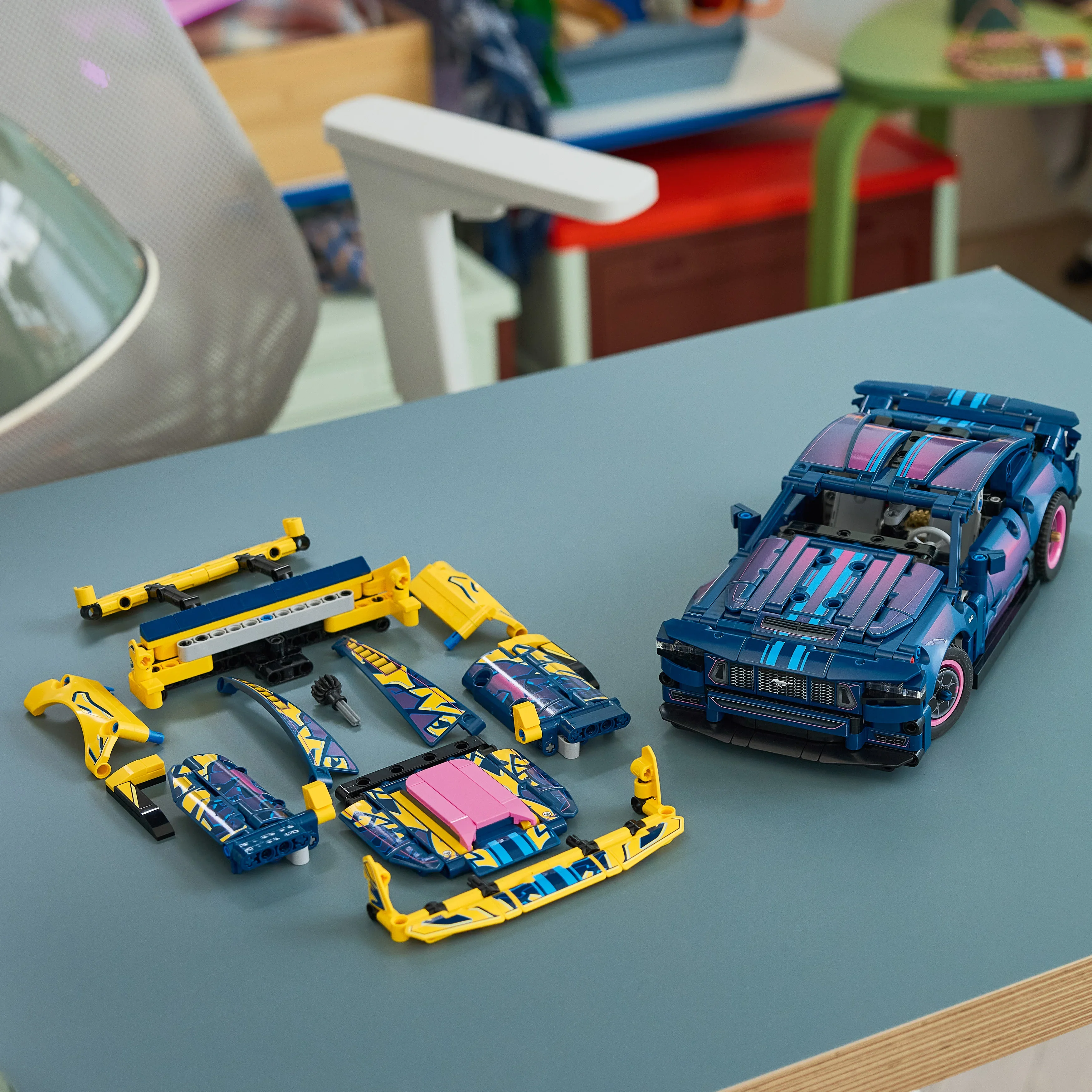 LEGO® Ford Mustang GT 350-42236