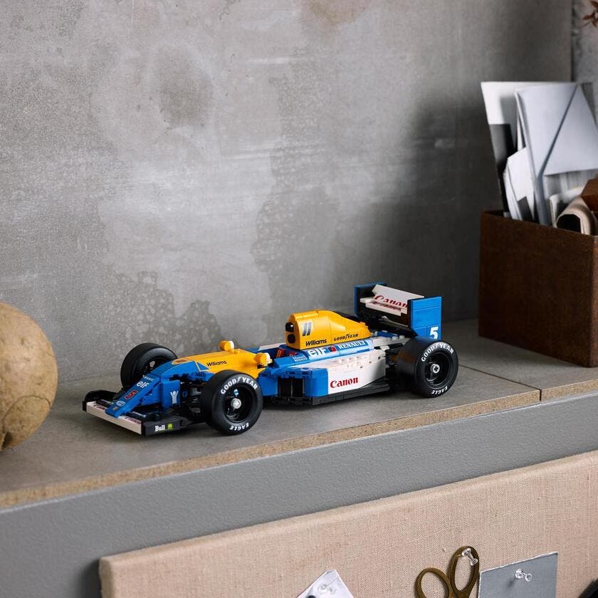 LEGO Icons 10353, Williams Racing FW14B & Nigel Mansell