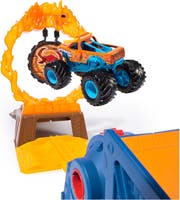 Monster Jam 1:64 Long Jump Playset med El Toro Loco
