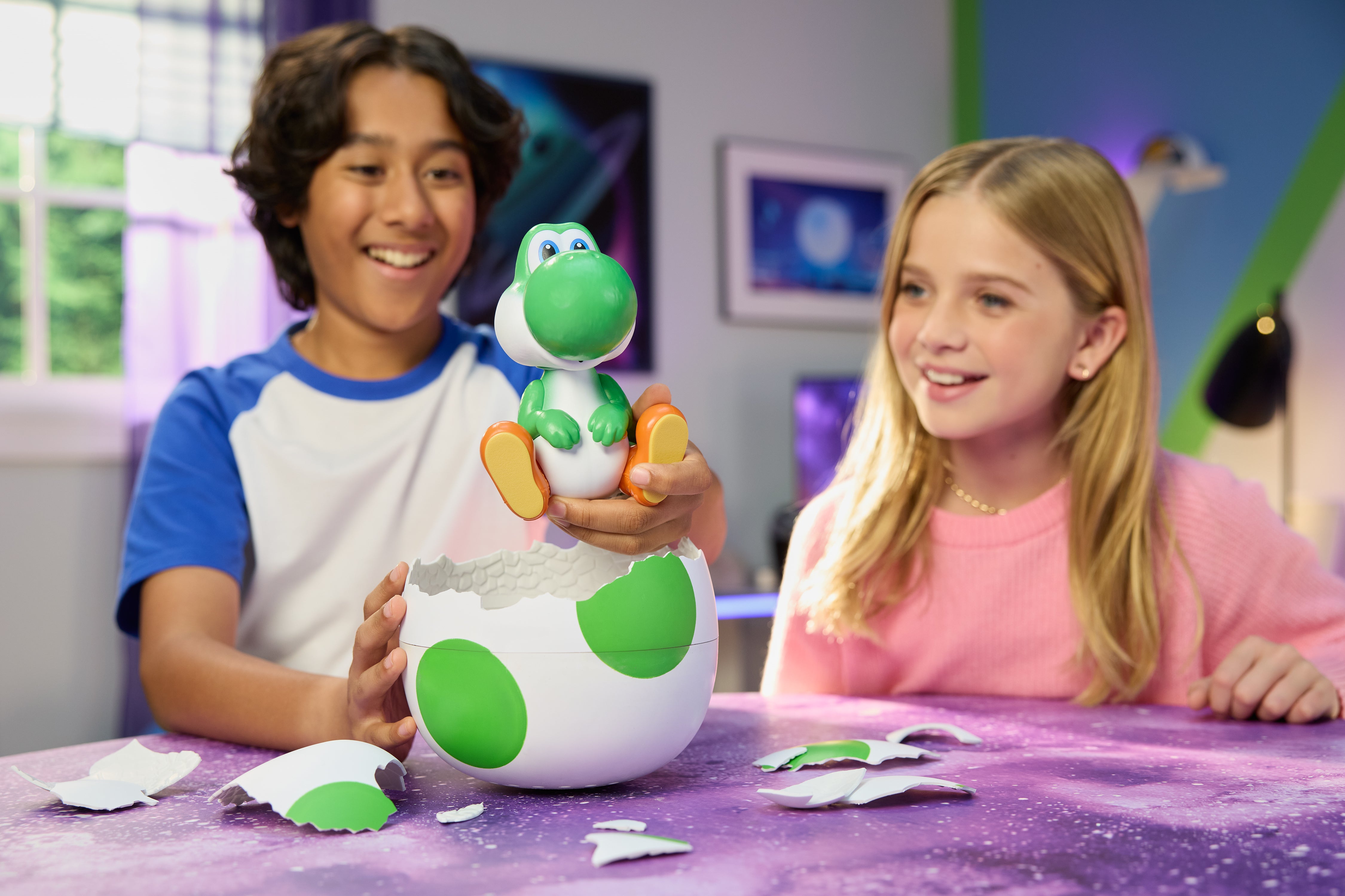 Nintendo Super Mario Hatchin Interactive Yoshi