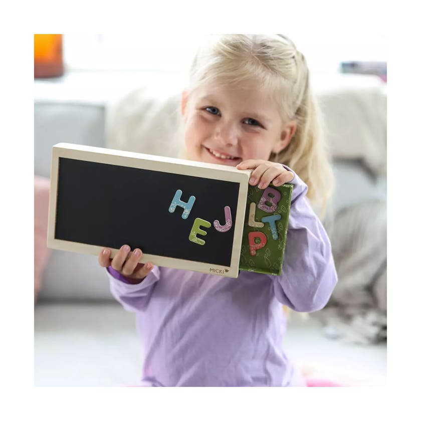 Micki Magnetbokstäver i Låda