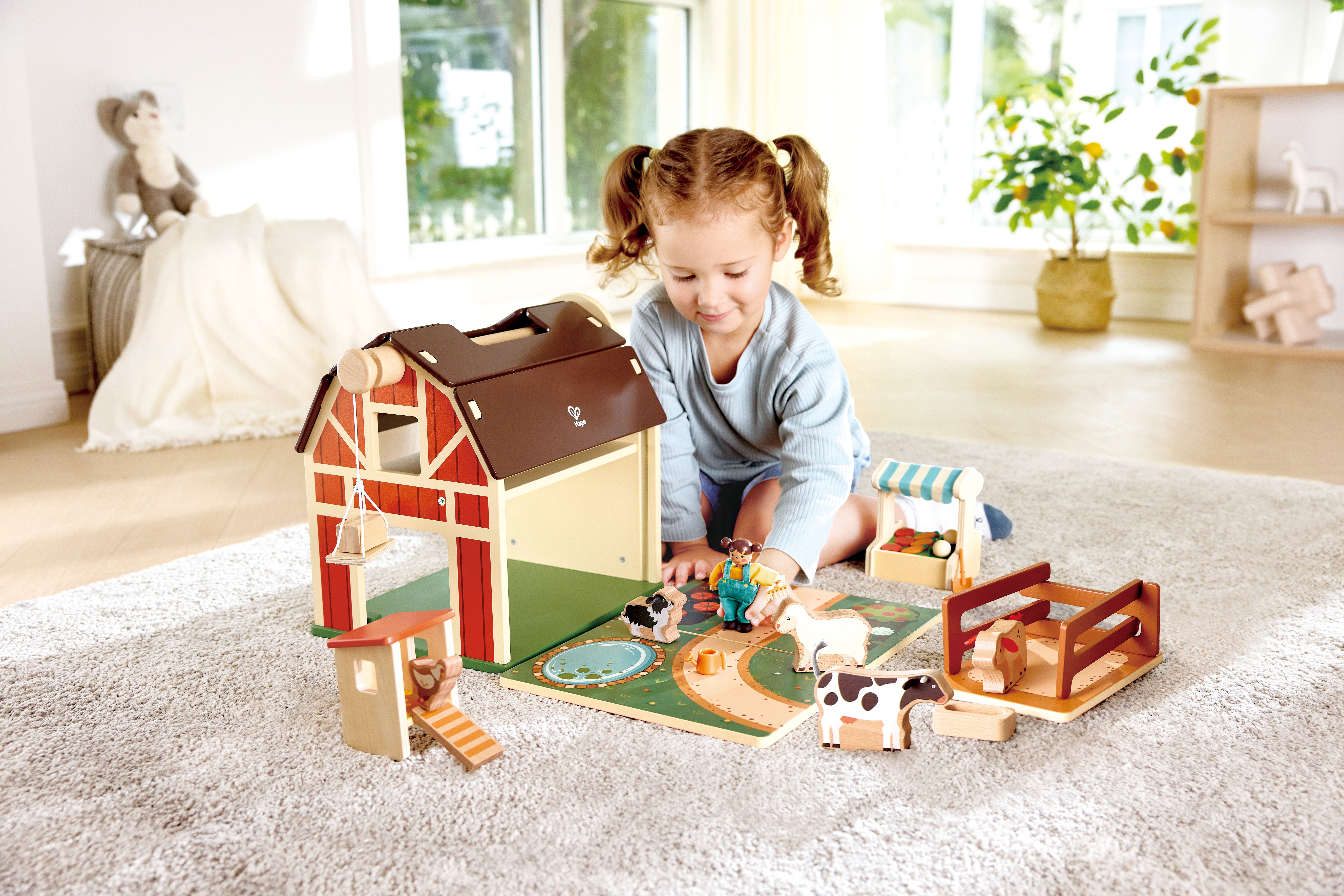 Hape Happy Farm Playset