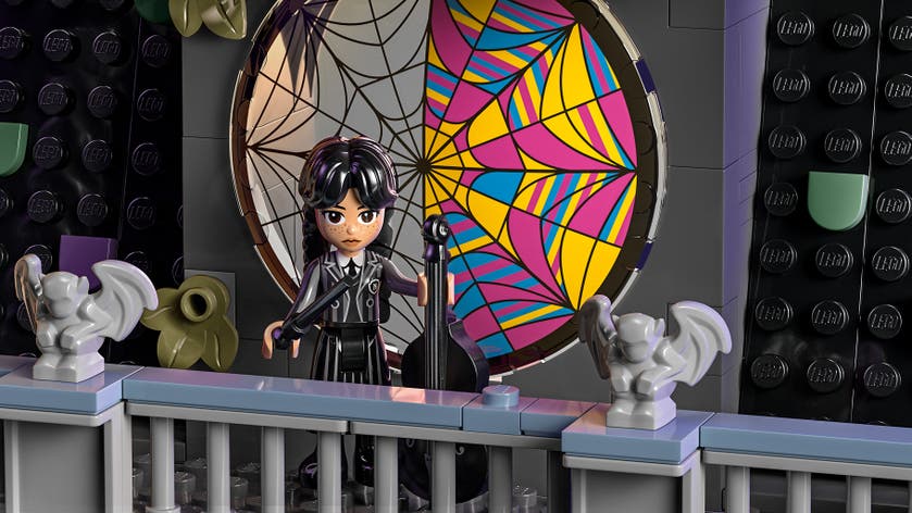 LEGO® Wednesday: Wednesday & Enids korridorsrum Gåvoset 76781