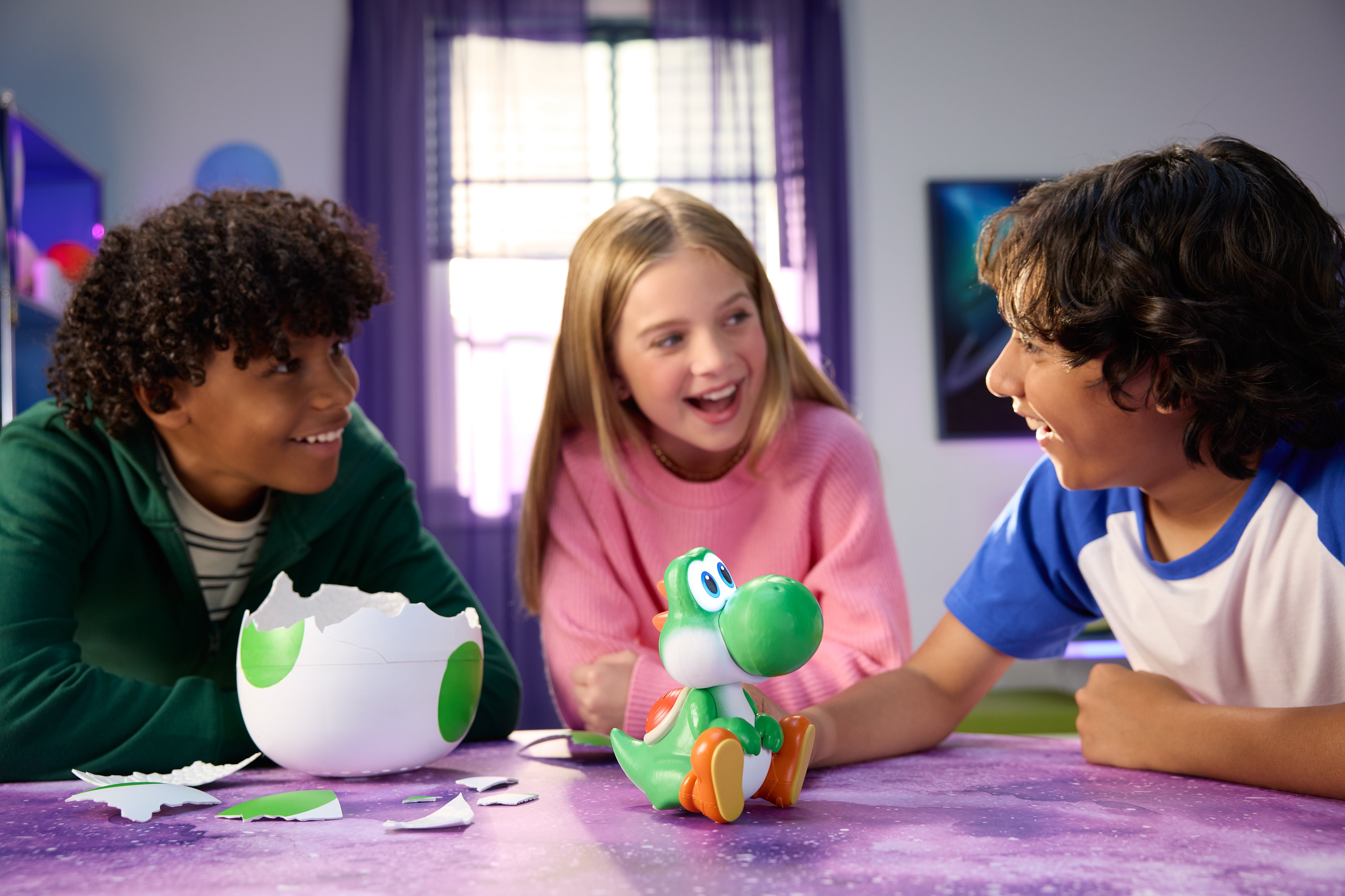 Nintendo Super Mario Hatchin Interactive Yoshi