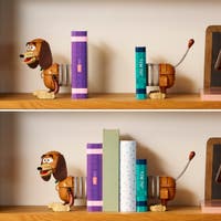 LEGO® | Disney and Pixar Toy Story Bokstöd med hunden Slinky 43301