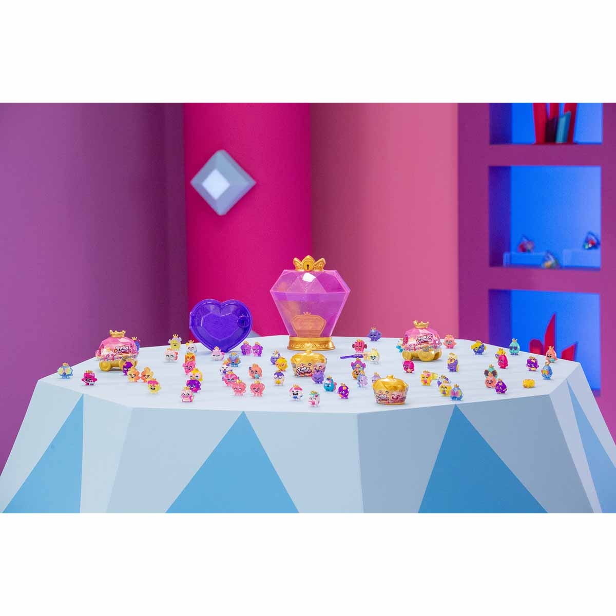 Pinky Promise, Royal Carriage Surprise