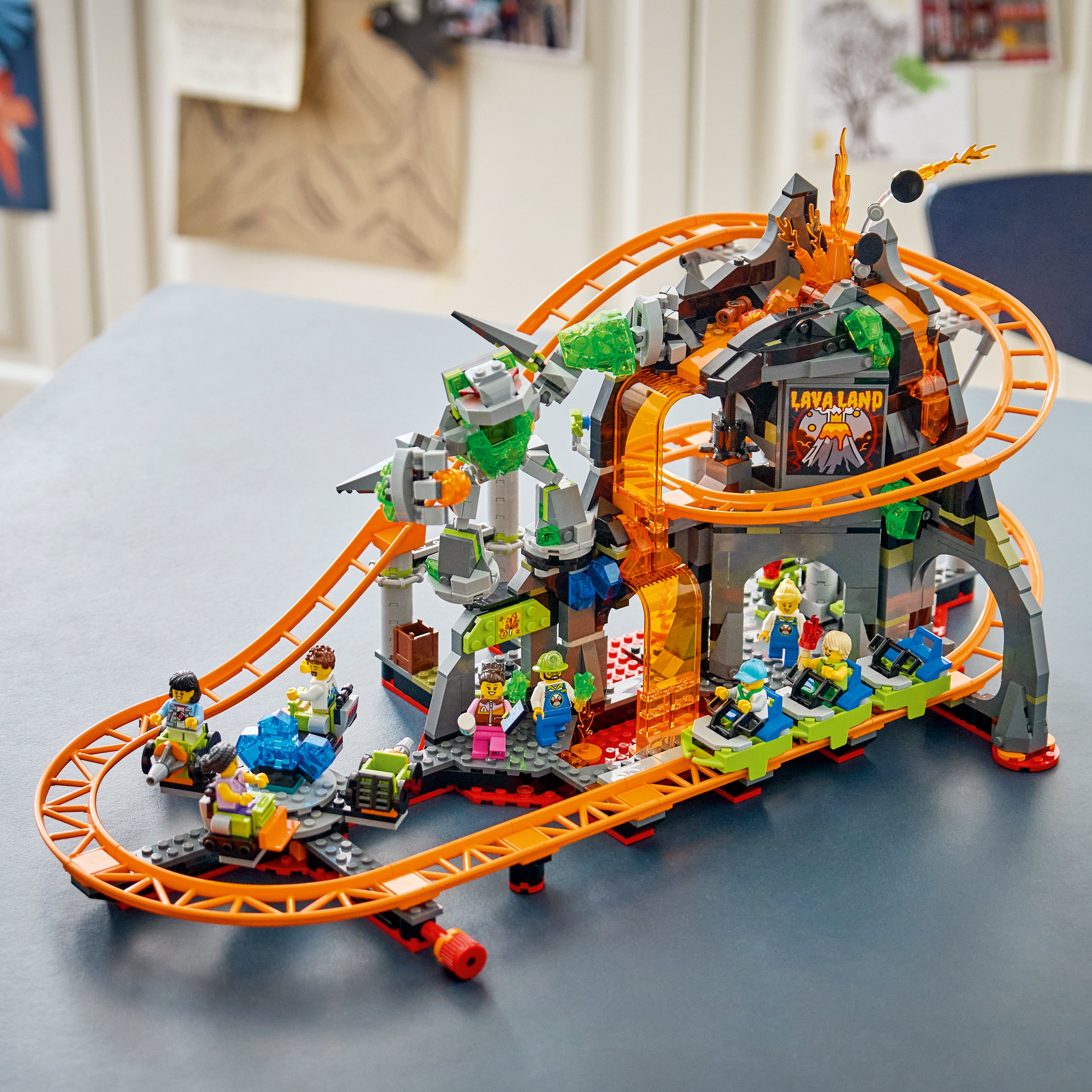  LEGO® City Nöjesparken Lava Land – Byggset 60501