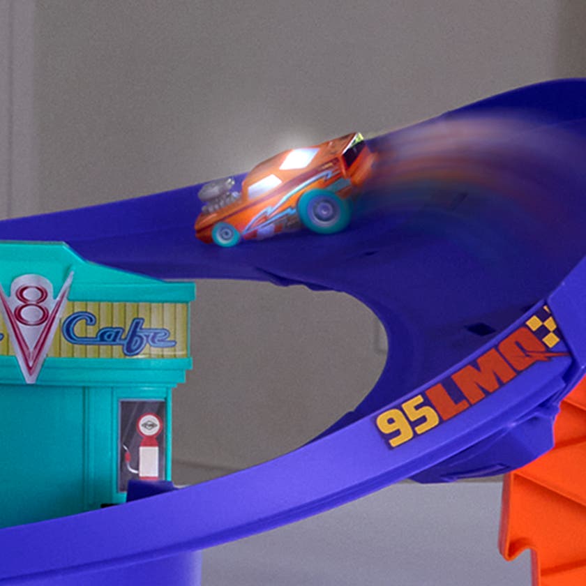 Disney Cars Blixten McQueens Racerbana