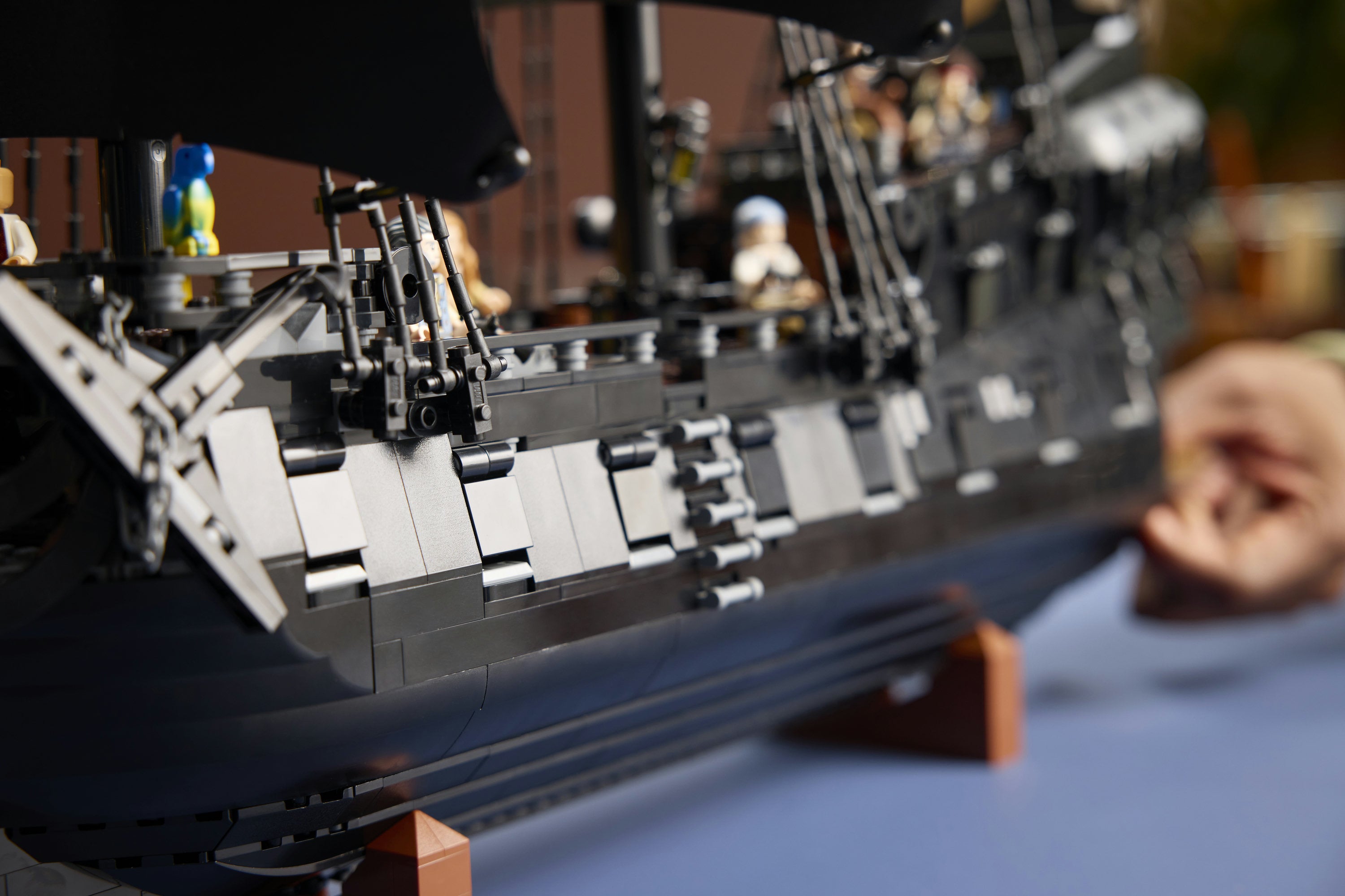 LEGO® Icons Kapten Jack Sparrows piratskepp, Byggset för vuxna 10365
