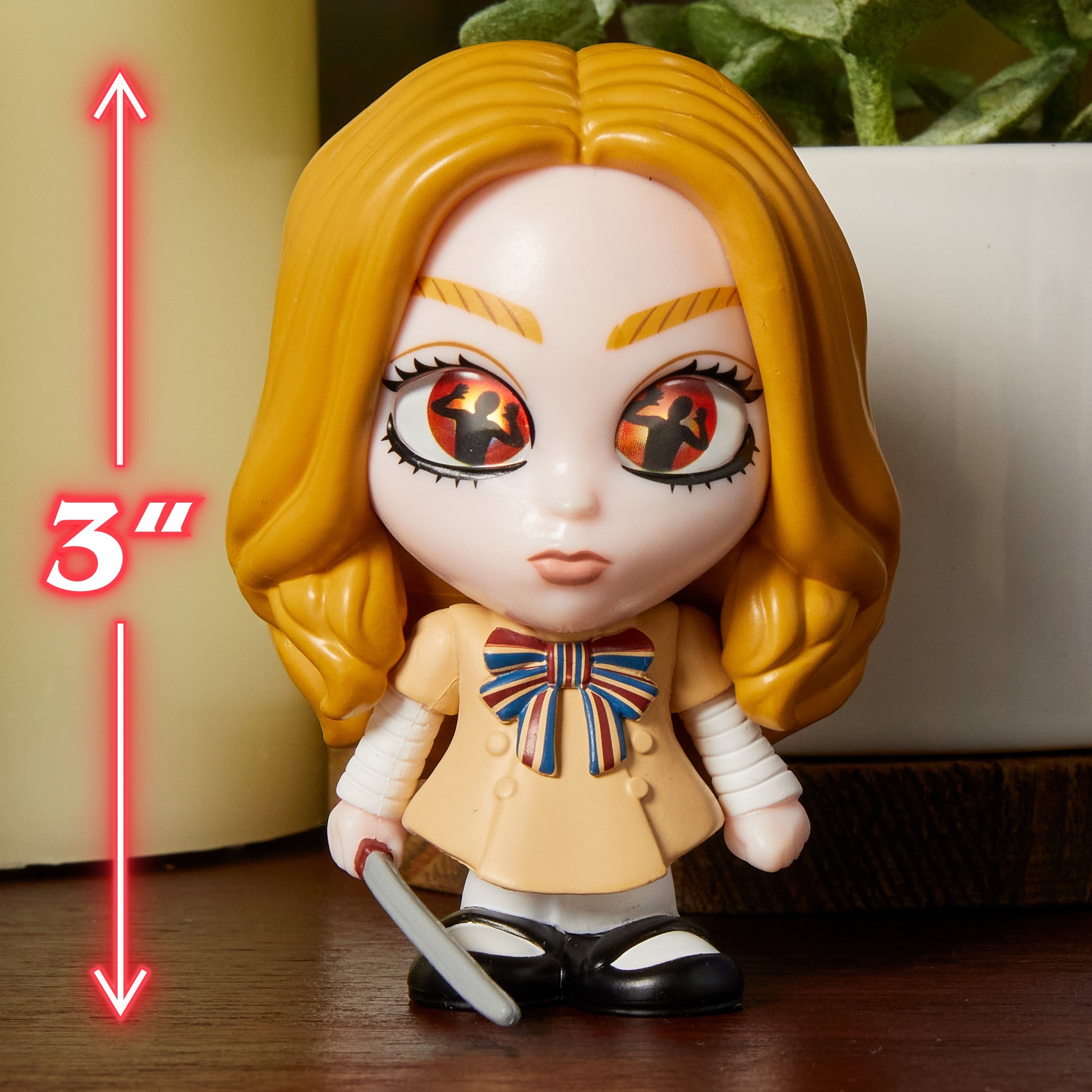 Tiny Nightmares vinyl face clip on 13 cm