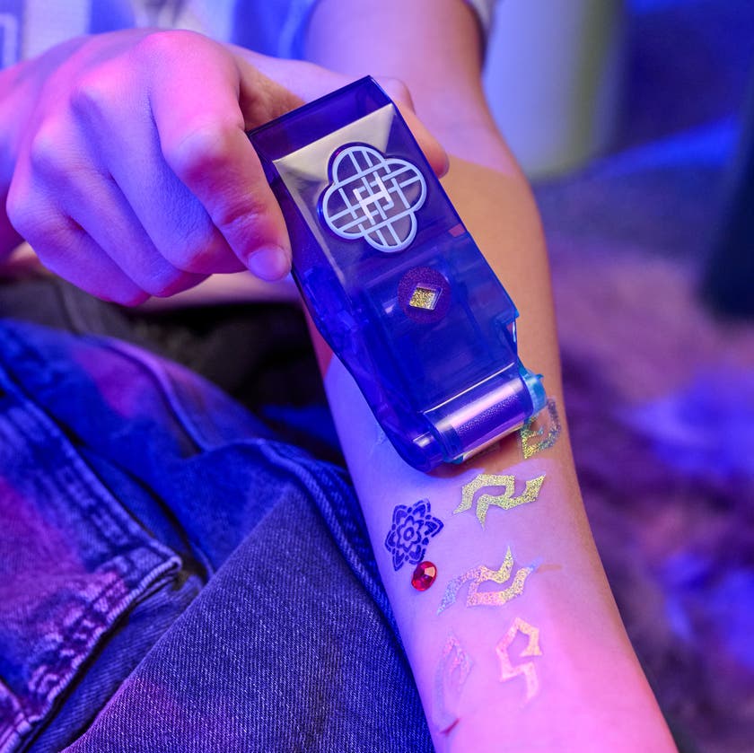 Cool Maker Shimmer Me Tattoo Kit