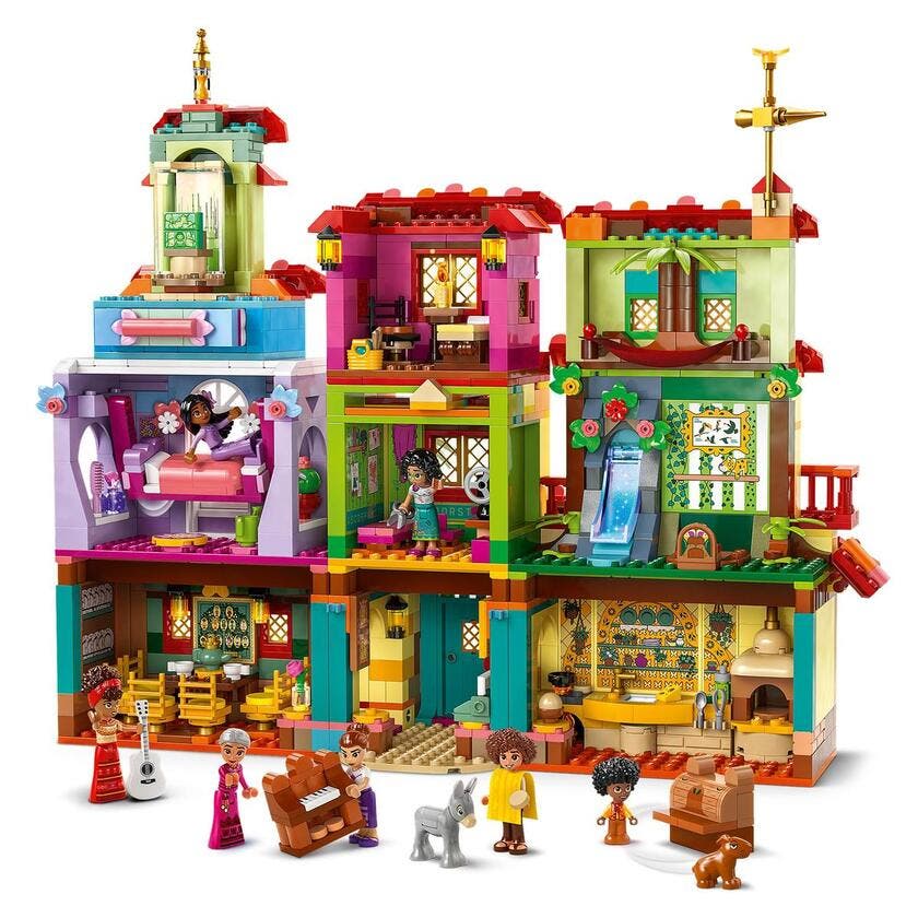LEGO Disney 43245, Familjen Madrigals magiska hus
