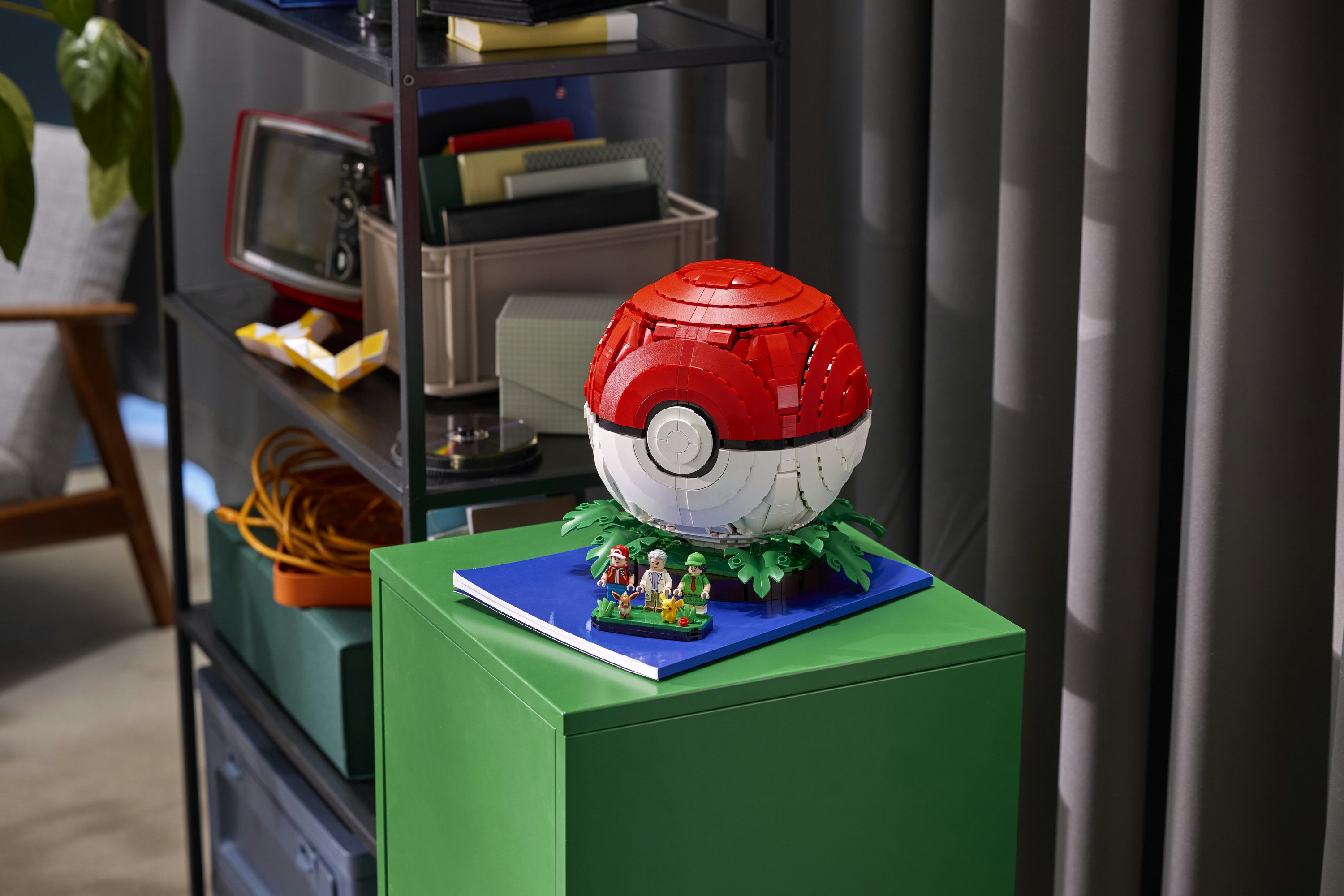 LEGO® Pokémon Ikoniska Tränarmomenten Poké Ball 72154