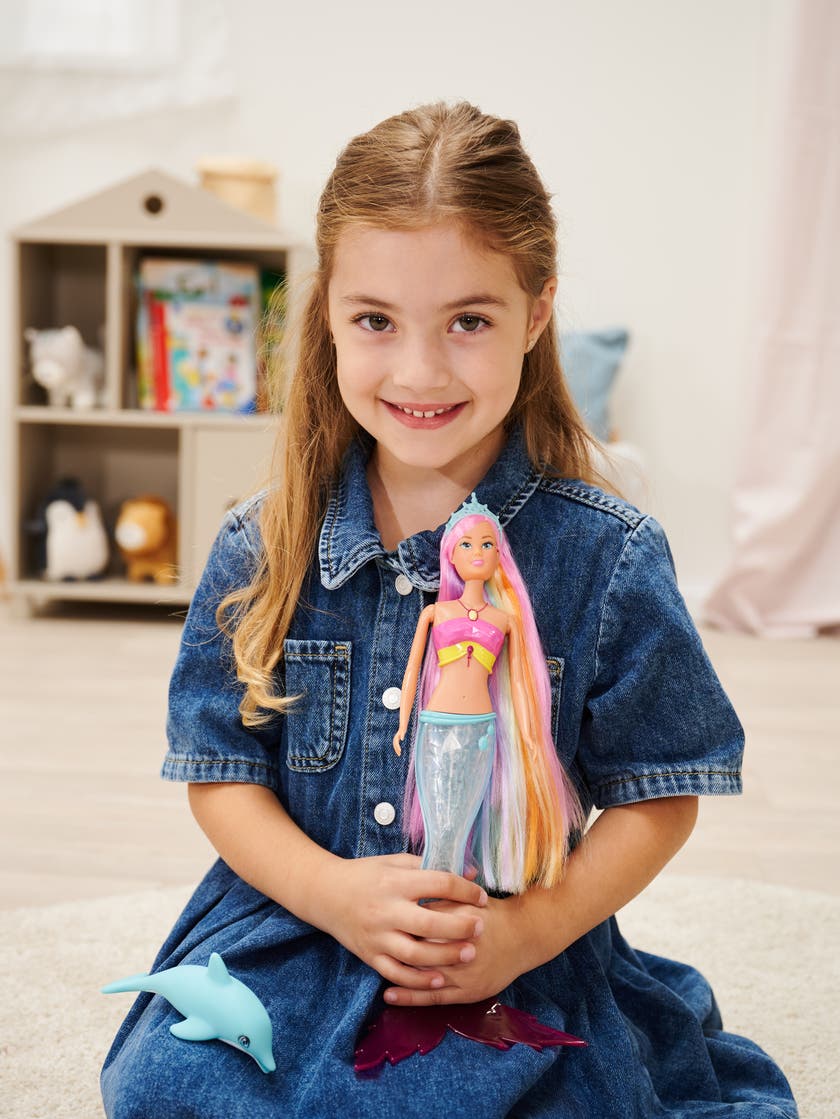 Steffi Love Mermaidizing docka med lysande stjärt och delfin