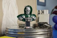 LEGO® Marvel Doctor Doom-byste 76345