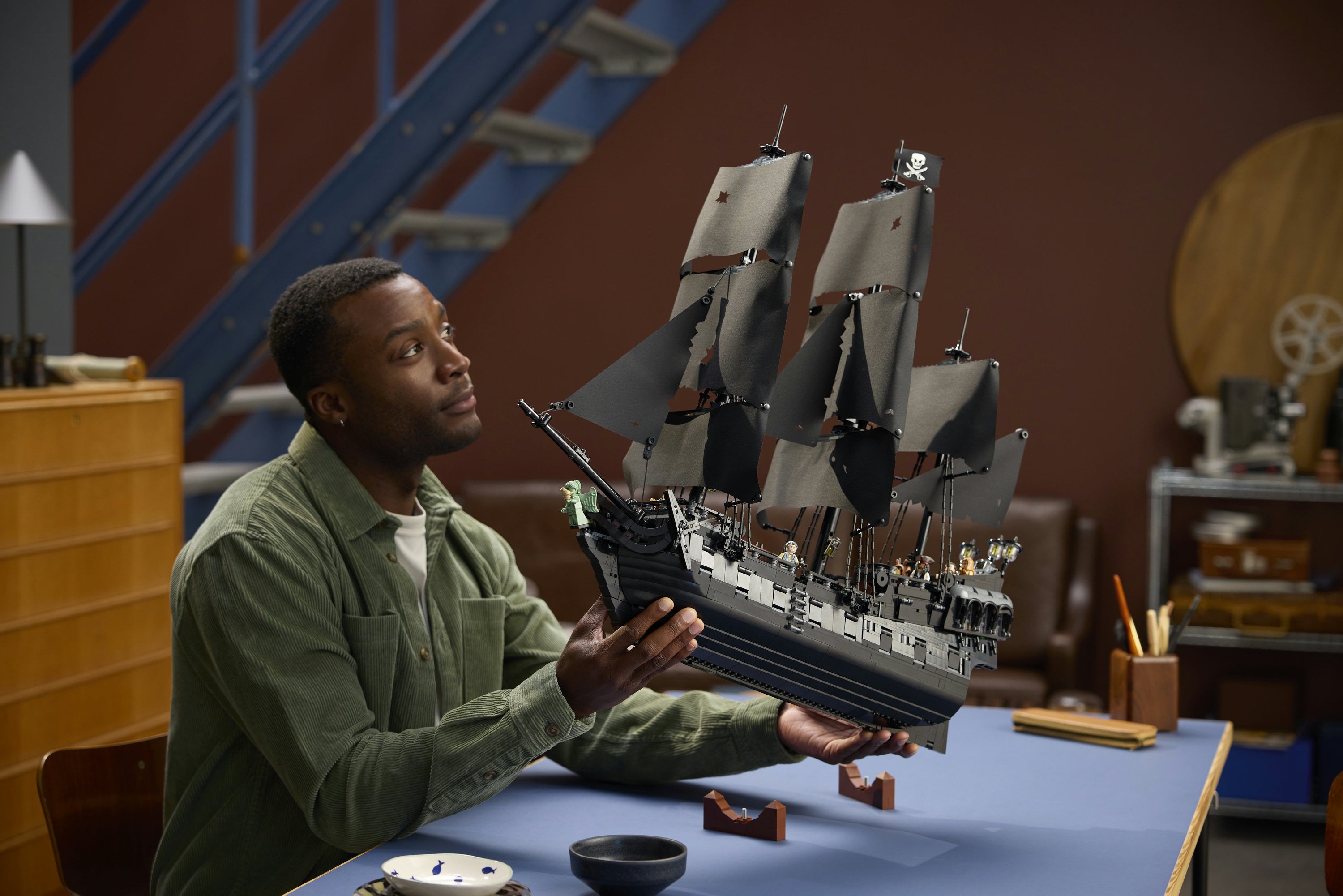 LEGO® Icons Kapten Jack Sparrows piratskepp, Byggset för vuxna 10365