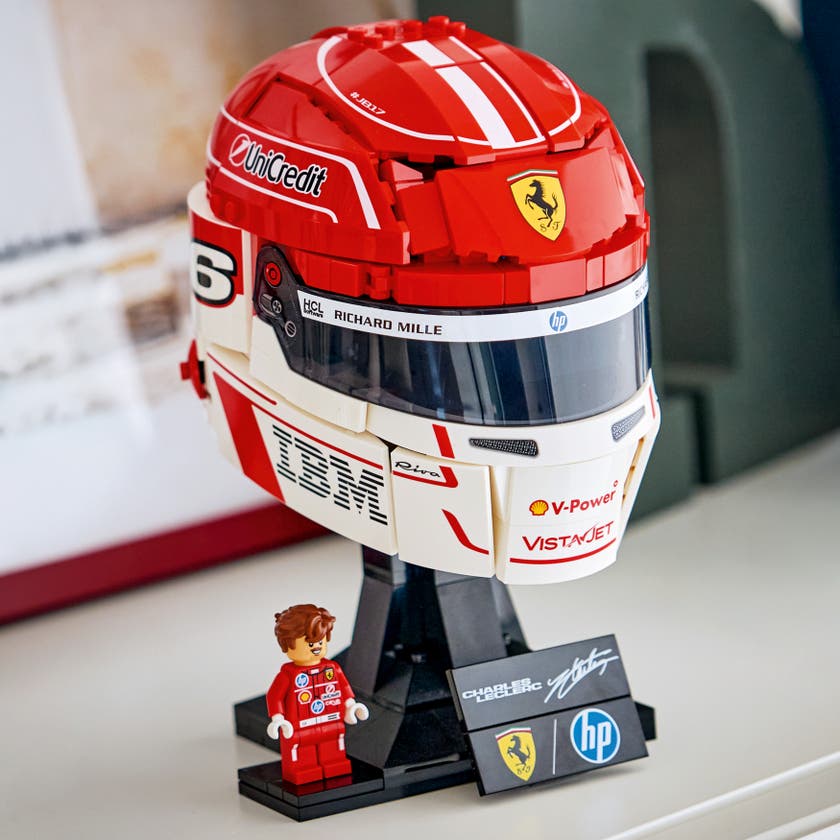 LEGO® Editions Scuderia Ferrari HP Charles Leclerc hjälm 43014